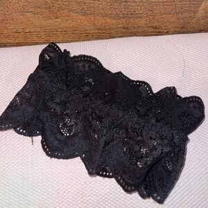 🖤 Beautiful Black Lace Garder